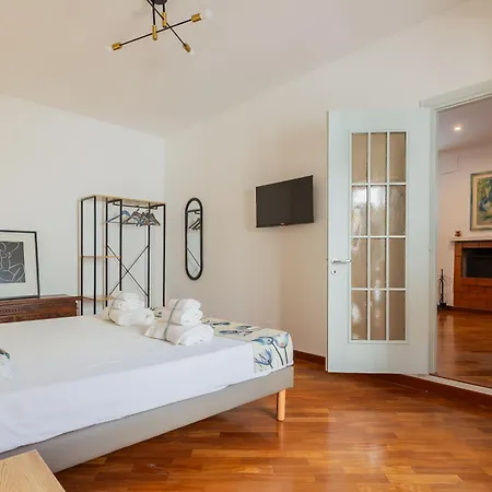 Rovi Garden House Апартаменты Бари